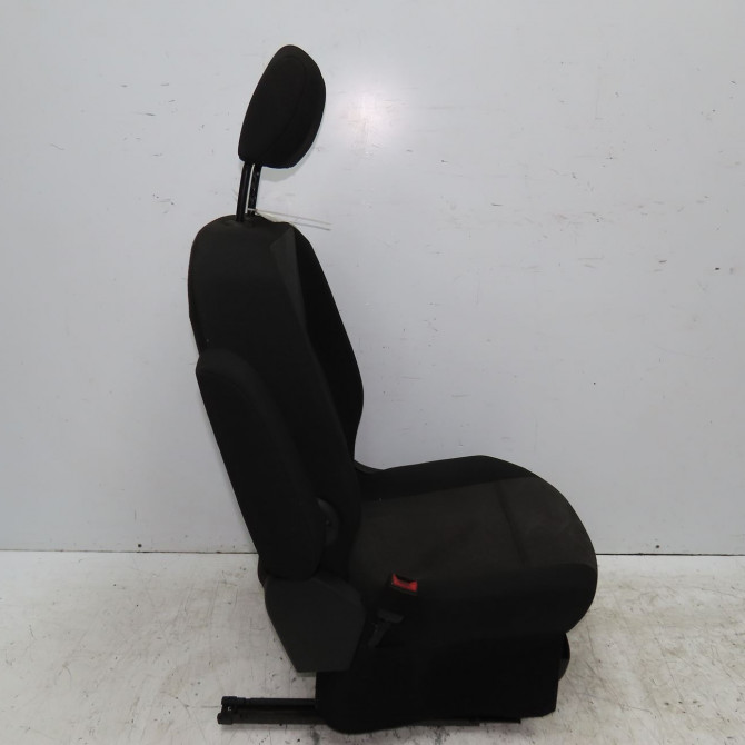 Siège avant gauche occasion CITROEN 146 Phase 1 04-1995->04-1999 1.6 BlueHDI 100ch 9826410580 2