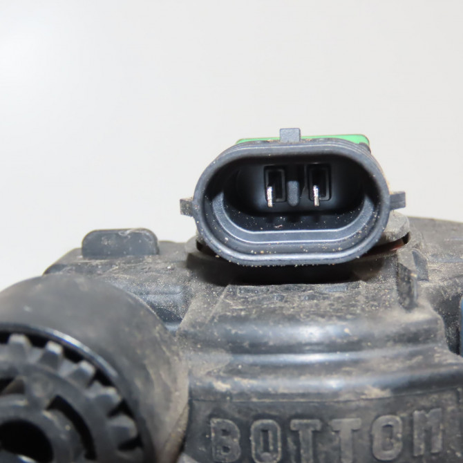 Phare antibrouillard avant gauche occasion CITROEN 146 Phase 1 04-1995->04-1999 2.0 BLUEHDI 180ch 6208Q3 3