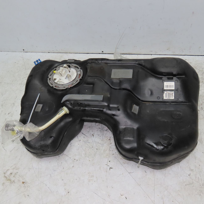 Reservoir carburant occasion  2474702003 1