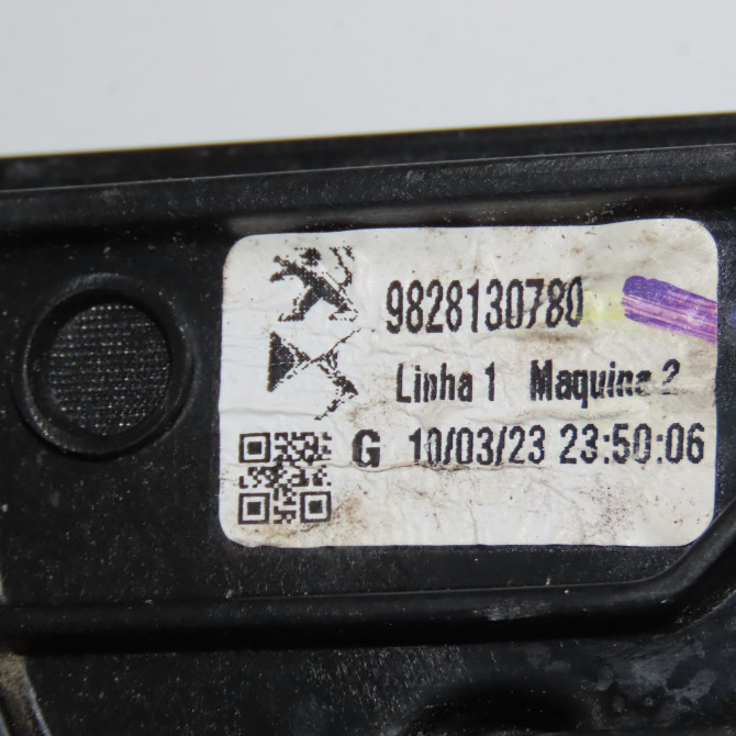 Mecanisme+moteur leve-glace avg occasion OPEL 9828130780 5