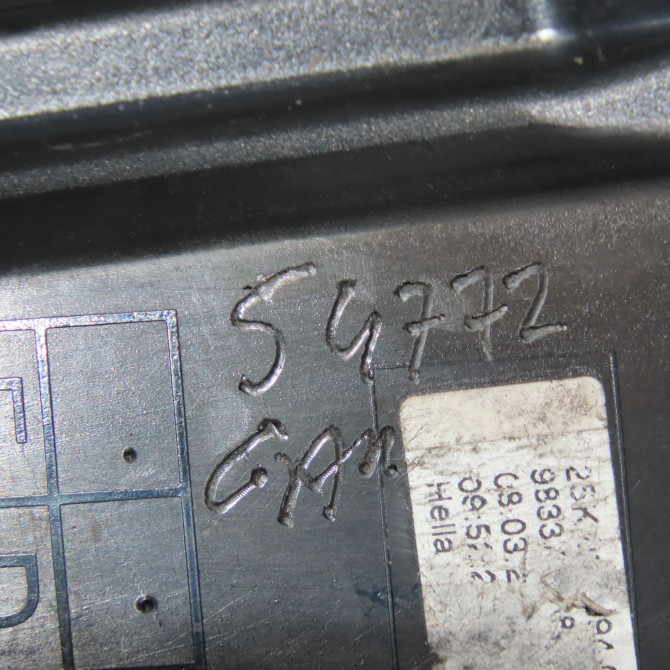 Feu arrière gauche occasion OPEL 9833721880 6