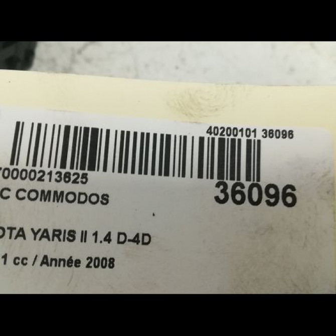 Bloc commodos occasion TOYOTA YARIS II Phase 1 12-2005->11-2009 1.4 D-4D 5