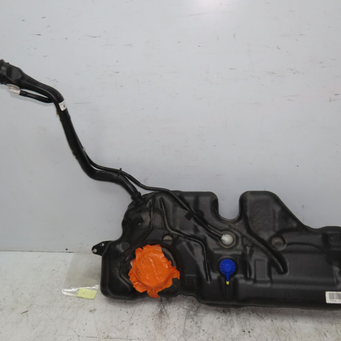 Reservoir carburant occasion  172037630R 1
