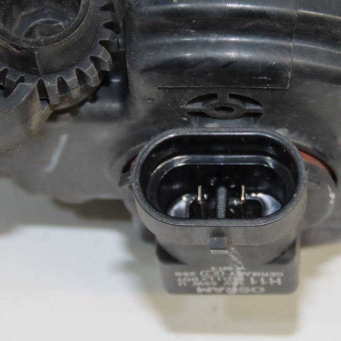 Phare antibrouillard avant gauche occasion RENAULT CLIO III phase 2 ESTATE 03-2009->12-2014 1.5 DCI 85ch 8200002469 3