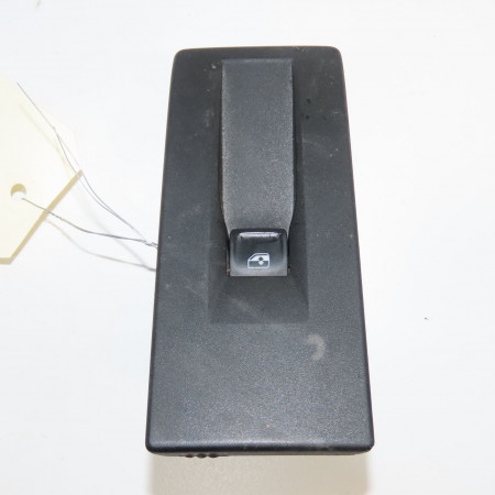 Commande lève-glace porte avant droite occasion VOLKSWAGEN 146 Phase 1 04-1995->04-1999 2.0 TDI 177ch 5G0959855KWHS