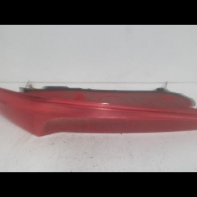 Feu arrière gauche occasion FIAT PUNTO II Phase 2 05-2003->10-2009 1.2i 60ch 46817804 1