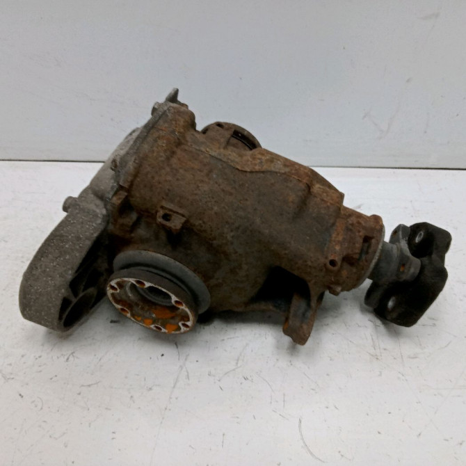 Pont arriere occasion B.M.W. SERIE 1 I Phase 2 01-2007->07-2011 118d 143ch 33107566170 2