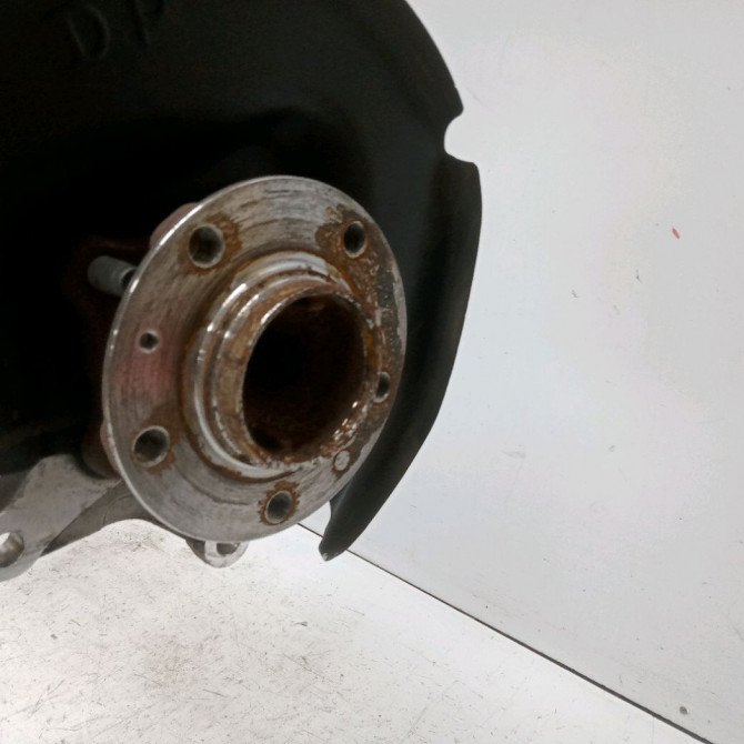 Train arrière occasion PEUGEOT 308 II Phase 1 04-1995->04-1999 1.2 PureTech 110ch 1647872280 4