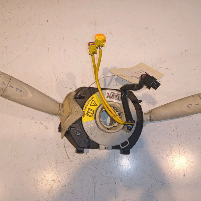 Bloc commodos occasion FIAT 500 II 500 II Phase 1 2007-07-01->2016-03-31 1.2i 69ch 735472464 1