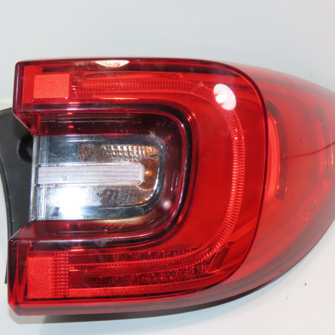 Feu arrière droit occasion RENAULT KADJAR Phase 1 06-2015->... 1.2 TCE 130ch 265508701R 1