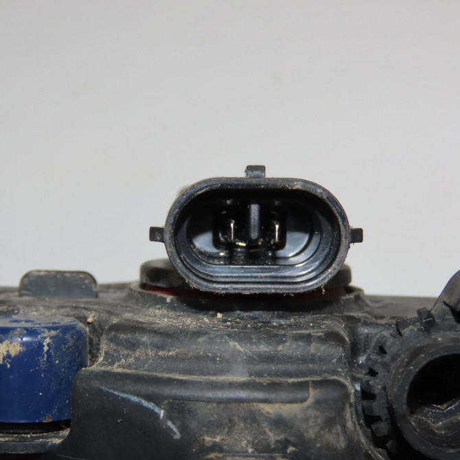 Phare antibrouillard avant gauche occasion RENAULT CLIO II Phase 2 06-2001->07-2006 1.5 DCI 70ch 8200002469 3
