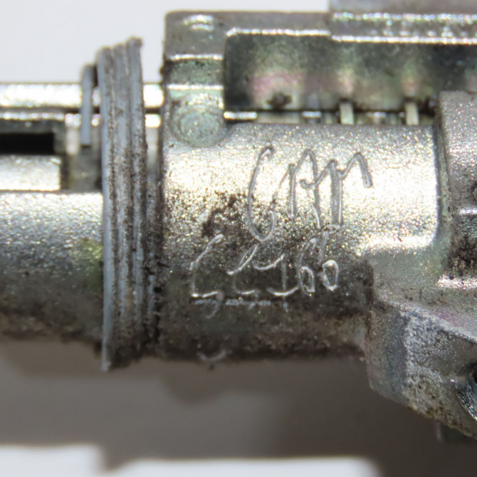 Kit serrures + antivol occasion TOYOTA YARIS II Phase 1 12-2005->11-2009 1.0 VVTI 890730D120 5