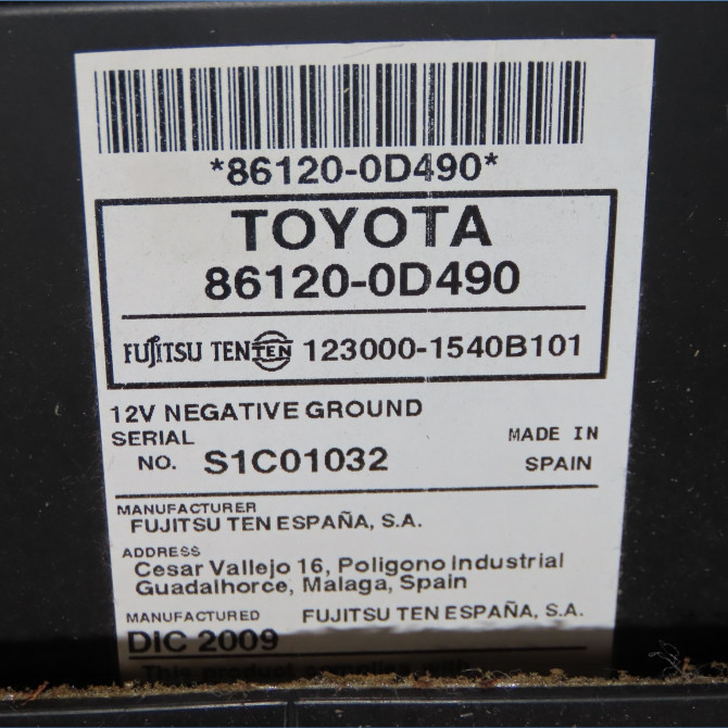 Autoradio occasion TOYOTA YARIS II Phase 1 12-2005->11-2009 1.0 VVTI 861200D520EX 4
