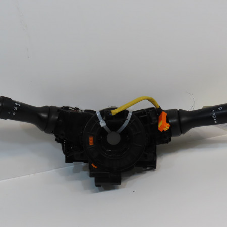 Bloc commodos occasion TOYOTA YARIS II Phase 1 12-2005->11-2009 1.0 VVTI