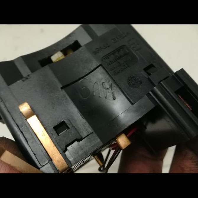 Commande clignotant occasion RENAULT ESPACE IV Phase 1 09-2002->03-2006 2.2 DCI 7701059356 4