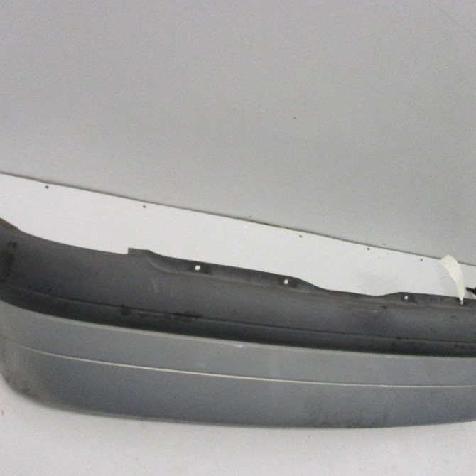 Pare-choc arrière occasion RENAULT CLIO I Phase 2 03-1994->03-1996 1.4 7701470812 3