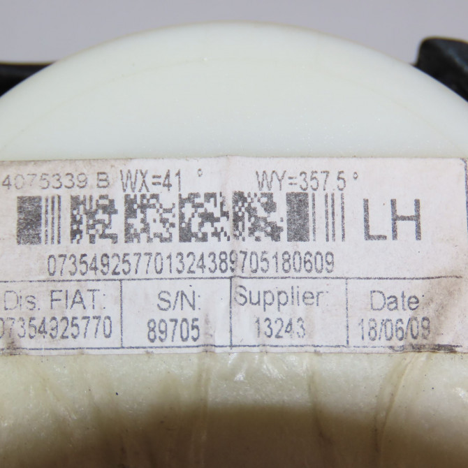 Ceinture arrière gauche occasion FIAT 500 II 500 II Phase 1 2007-07-01->2016-03-31 1.2i 69ch 735492577 4