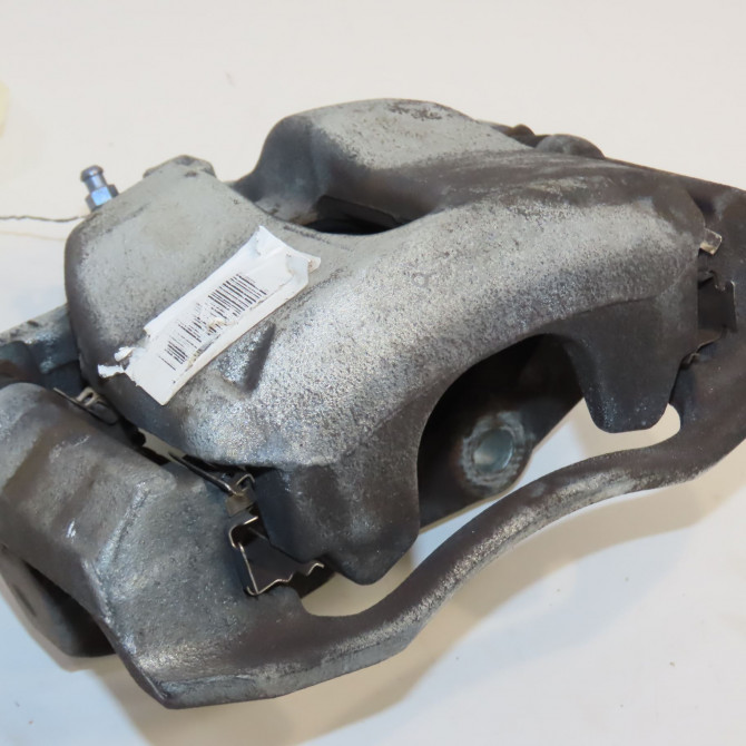 Etrier de frein avant droit occasion  1648321680 1