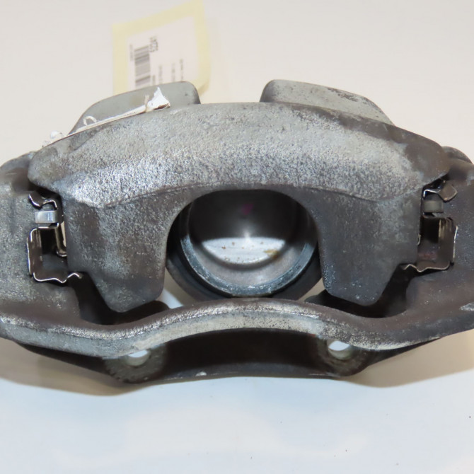 Etrier de frein avant droit occasion  1648321680 2