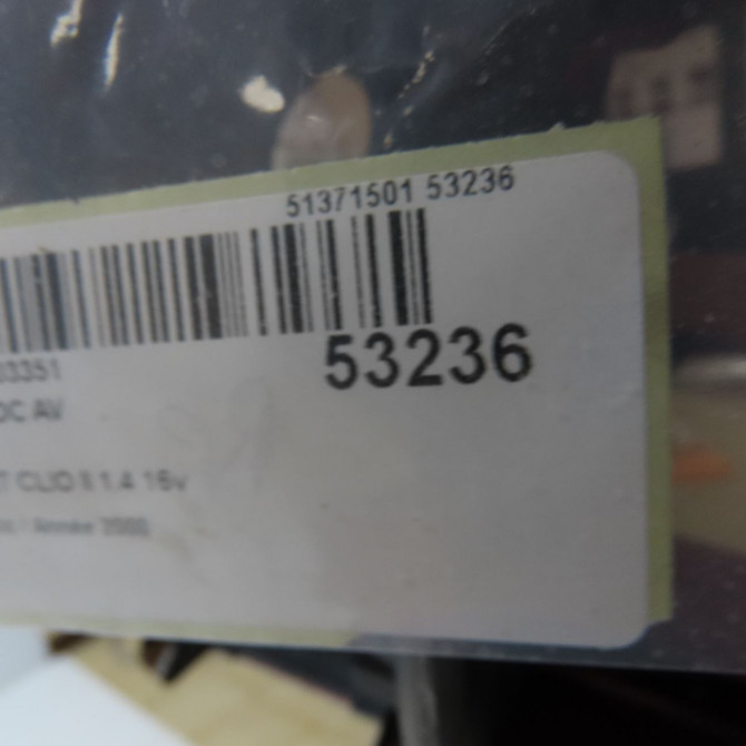 Pare-choc avant occasion RENAULT CLIO II Phase 1 03-1998->06-2001 1.4 16v 7701470895 6