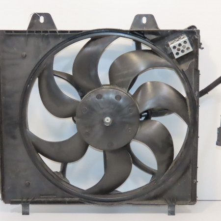<span class="tt">Ventilateur de refroidissement occasion  </span><span class="designation"> </span>