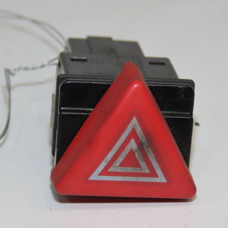 Bouton de warning occasion AUDI A3 II Phase 1 06-2003->06-2008 1.9 TDi 8P0941509A