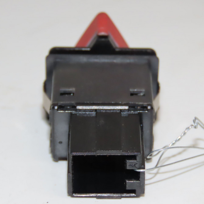 Bouton de warning occasion AUDI A3 II Phase 1 06-2003->06-2008 1.9 TDi 8P0941509A 2