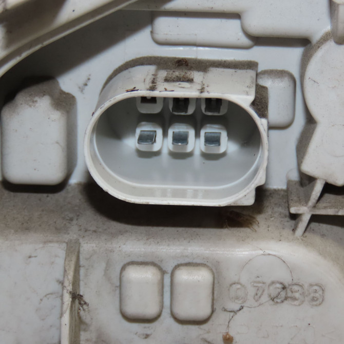 Feu arrière droit occasion AUDI A3 II Phase 1 06-2003->06-2008 1.9 TDi 8P0945096 3