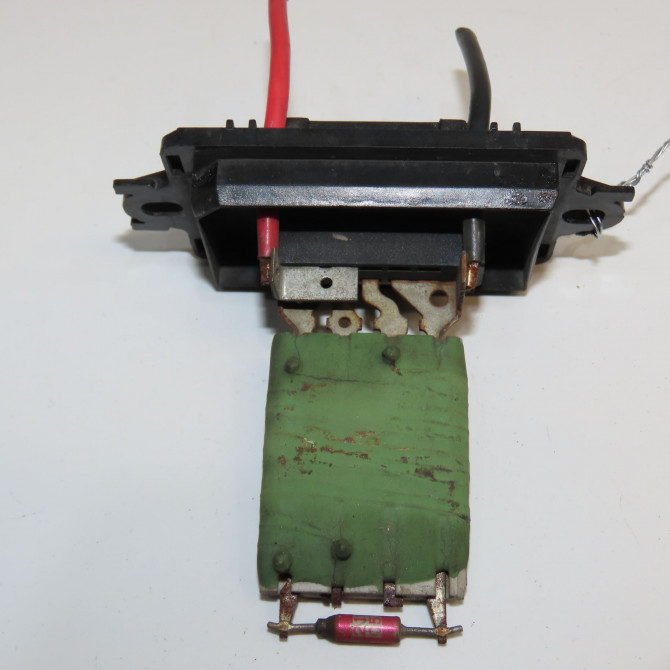 Resistance de chauffage occasion RENAULT SCENIC II Phase 1 03-2004->09-2006 1.5 DCI 80ch 7701207876 2