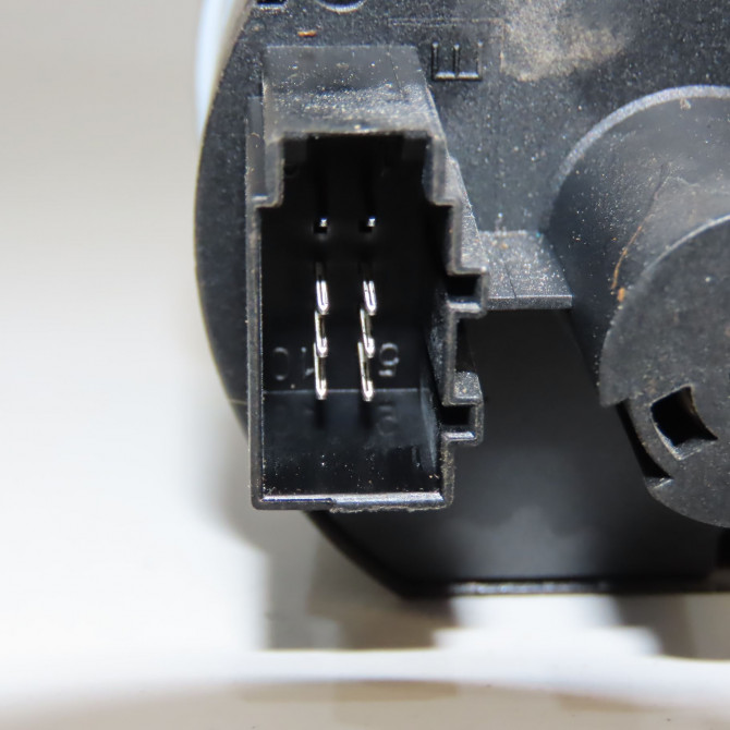 Interrupteur commande de phares occasion VOLKSWAGEN 146 Phase 1 04-1995->04-1999 2.0 TDI 177ch 5G0941431BGWZU 3