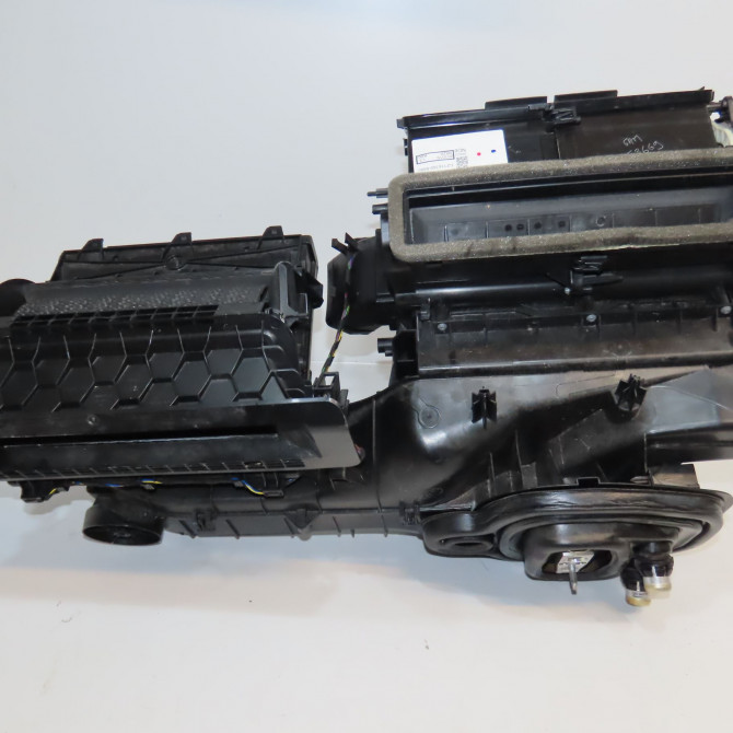 Bloc de chauffage complet occasion VOLKSWAGEN 146 Phase 1 04-1995->04-1999 2.0 TDI 177ch 5Q1820353Q 1