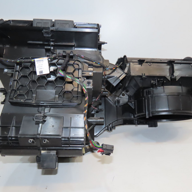 Bloc de chauffage complet occasion VOLKSWAGEN 146 Phase 1 04-1995->04-1999 2.0 TDI 177ch 5Q1820353Q 2