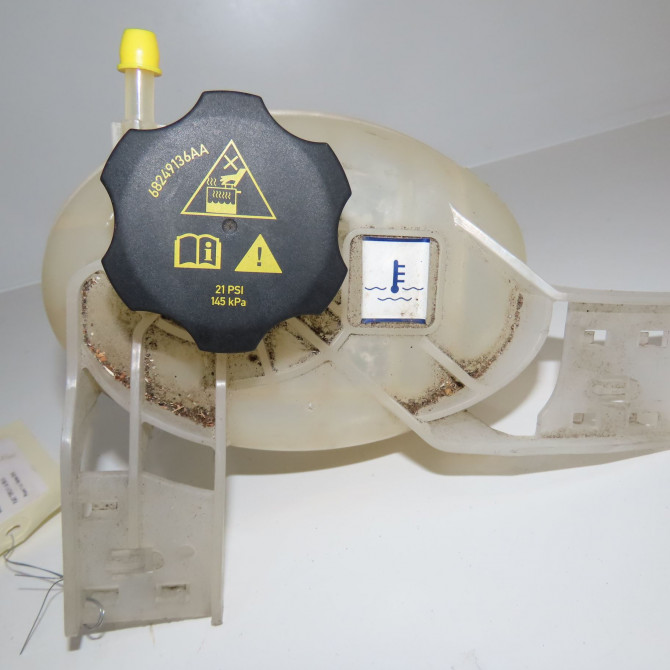 Vase expansion occasion FIAT TIPO II Phase 1 12-2015->... 1.4i 95ch 52253567 1