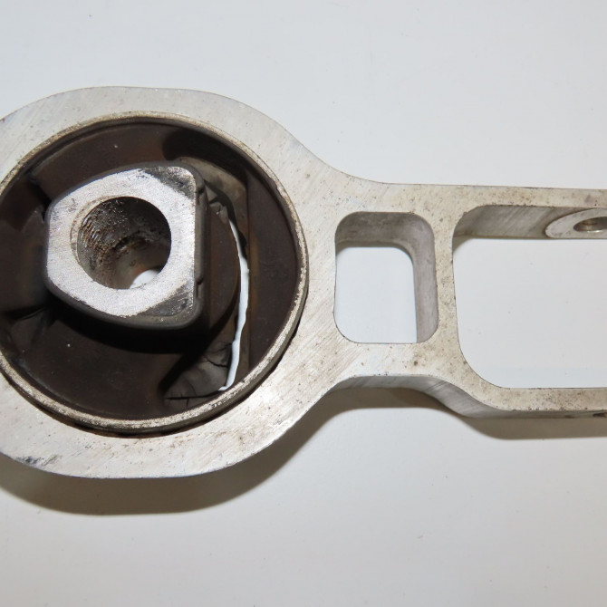 Support boite de vitesse occasion FIAT TIPO II Phase 1 12-2015->... 1.4i 95ch 1