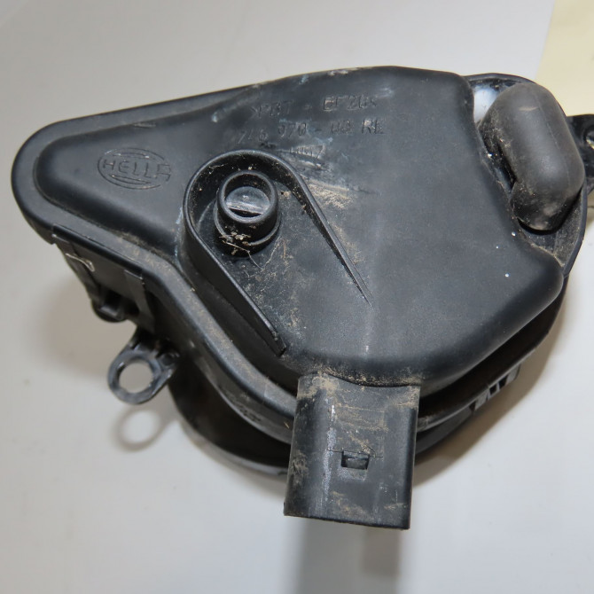 Phare antibrouillard avant droit occasion AUDI A3 II Phase 1 06-2003->06-2008 1.9 TDi 8P0941700A 2