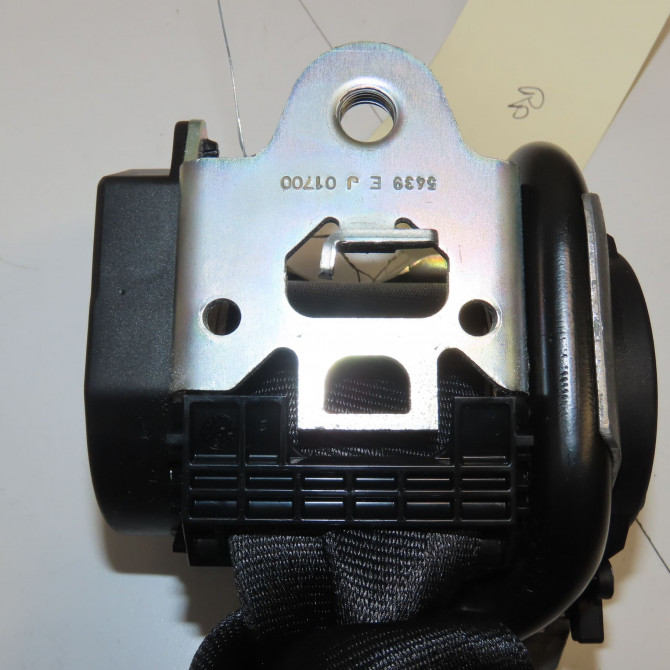 Ceinture avant droite occasion AUDI A3 II Phase 2 06-2008->07-2012 8P4857706JV04 3
