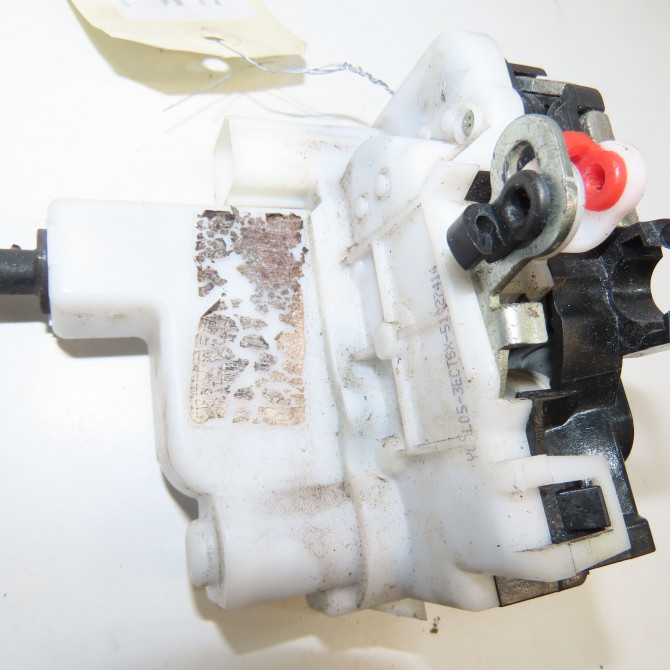 Serrure porte avg occasion FIAT 500 II 500 II Phase 1 2007-07-01->2016-03-31 1.2i 69ch 52191863 2