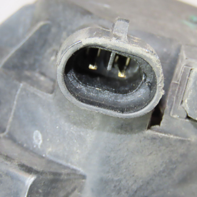 Phare antibrouillard avant gauche occasion FIAT 500 II 500 II Phase 1 2007-07-01->2016-03-31 1.2i 69ch 51822889 3