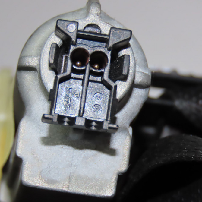 Ceinture avant droite occasion FIAT 500 II 500 II Phase 1 2007-07-01->2016-03-31 1.2i 69ch 735465401 4