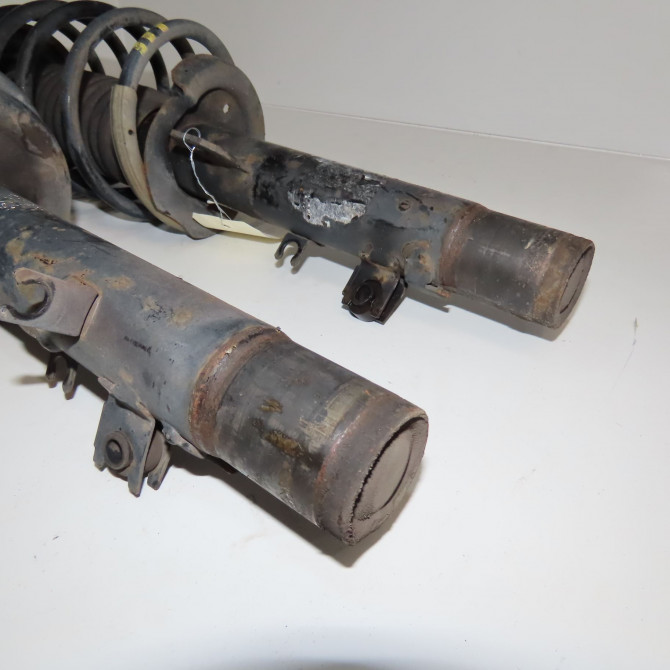 Amortisseur avant droit occasion CITROEN C3 I Phase 1 04-2002->10-2005 1.4 HDI 70ch 5202SV 2