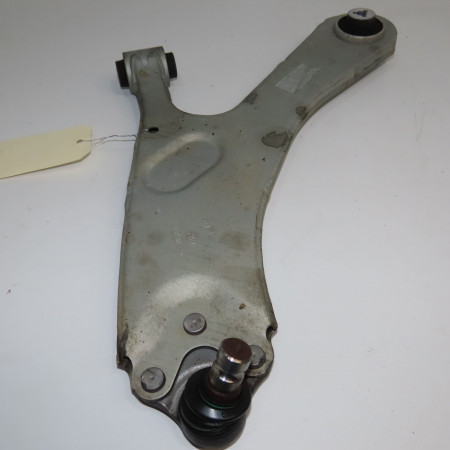 Triangle inf avg occasion OPEL 9831682580