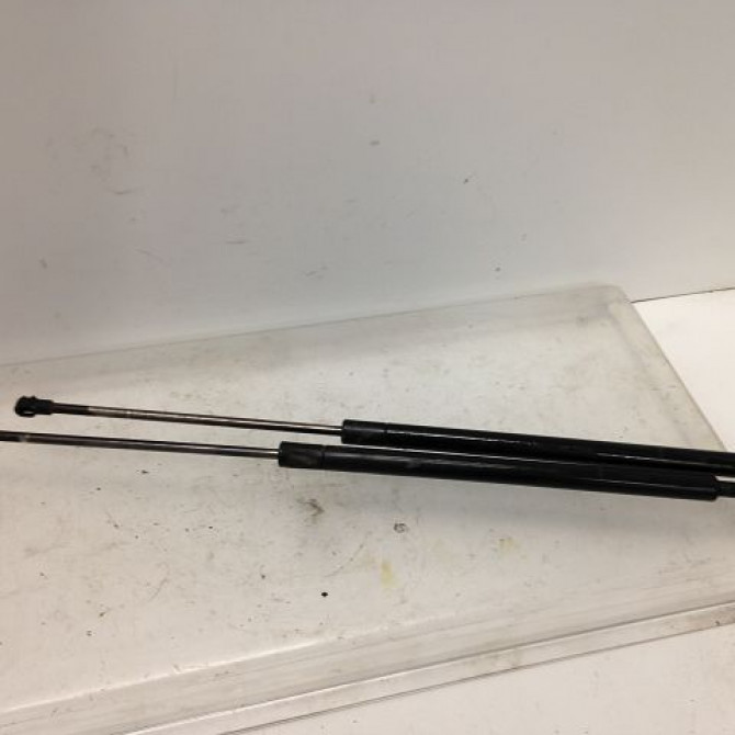 Verin droit hayon occasion PEUGEOT 206 Phase 1 09-1998->03-2009 1.4 HDI 70ch 8731G5 1