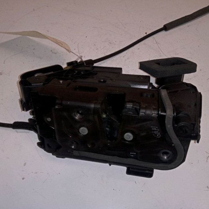 Serrure porte avd occasion VOLKSWAGEN GOLF VII 5TB837016D 2