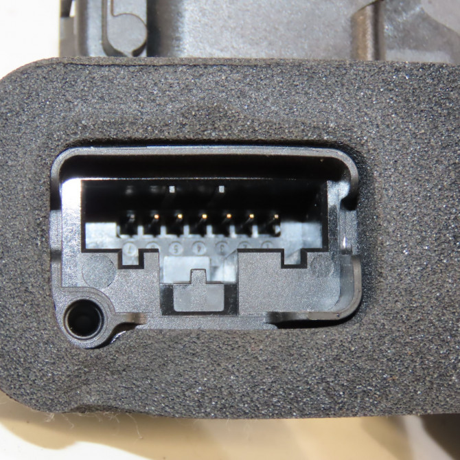 Serrure porte avd occasion SEAT ATECA Phase 1 06-2016->... 5TB837016E 5