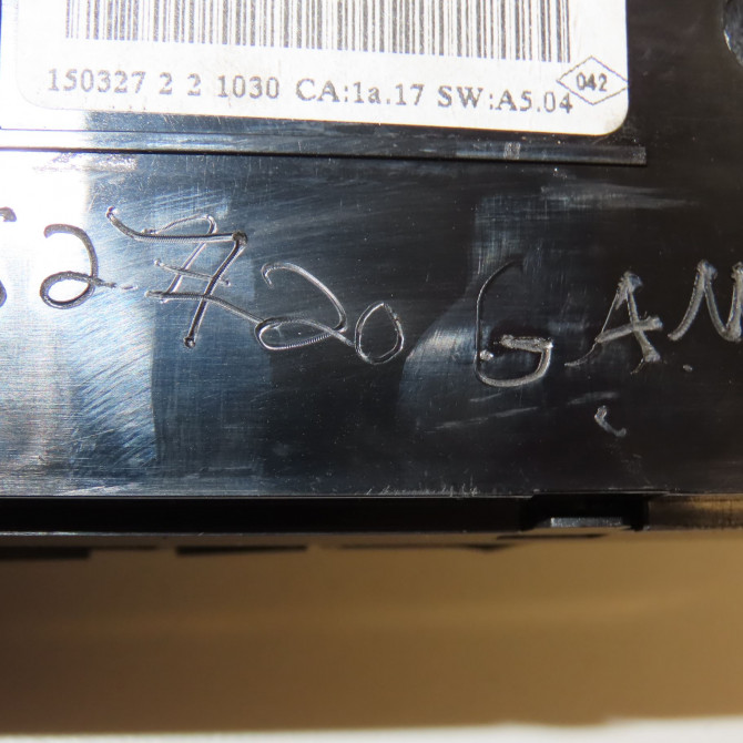 Commande de chauffage occasion RENAULT SCENIC III Phase 3 04-2013->... 1.5 DCI 110ch 275109409R 4