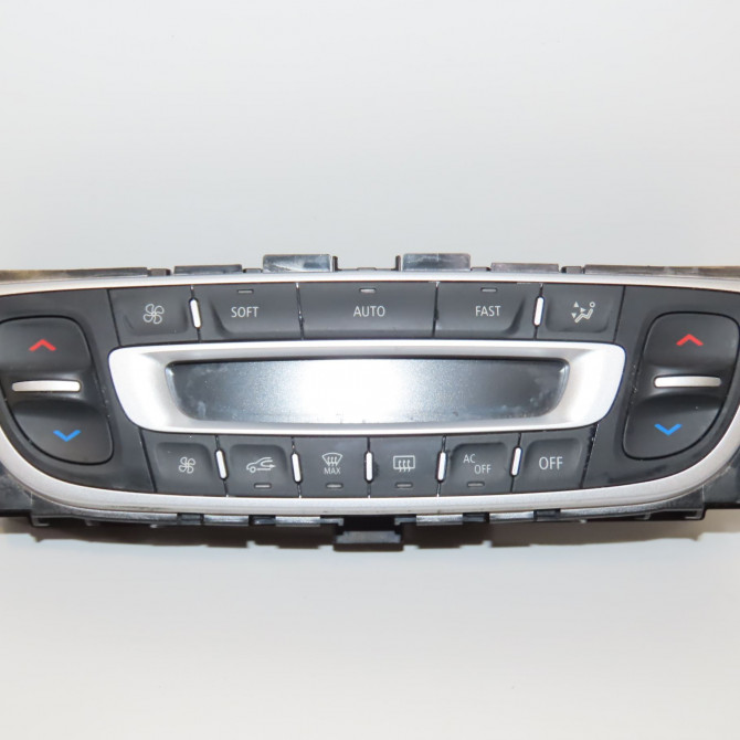 Commande de chauffage occasion RENAULT SCENIC III Phase 1 04-2009->11-2011 1.9 DCI 130ch 275109409R 1