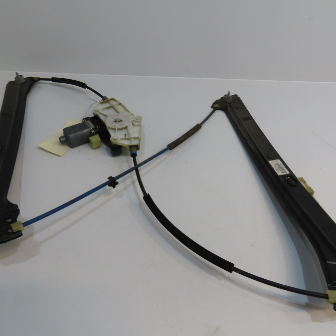 Mecanisme+moteur leve-glace avg occasion VOLKSWAGEN TOURAN III Phase 1 06-2015->... 5TA837461A 1