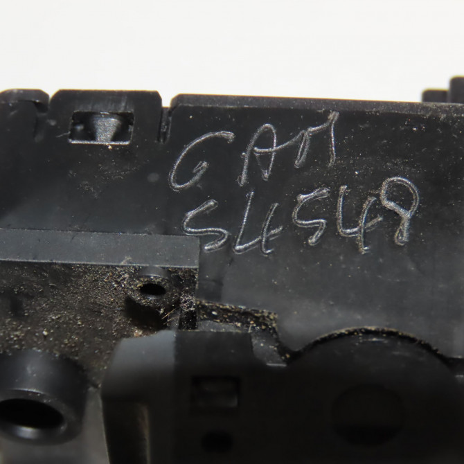 Interrupteur commande de frein a main occasion RENAULT SCENIC III Phase 3 04-2013->... 1.6Dci 130ch 4