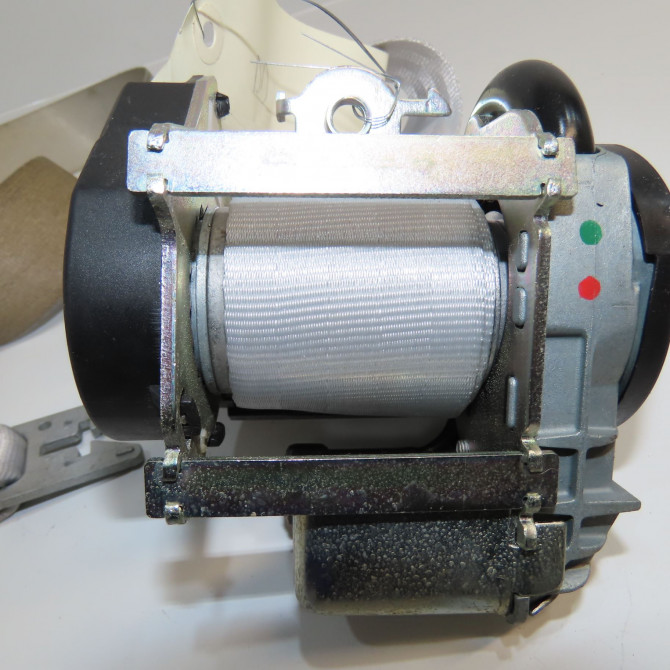 Ceinture avant gauche occasion RENAULT SCENIC III Phase 3 04-2013->... 1.6Dci 130ch 868851641R 2