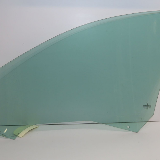 Glace porte av d occasion PEUGEOT 206 Phase 2 02-2003->02-2009 1.4 HDI 70ch 9202F4 2